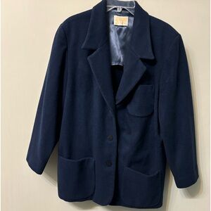 Women’s 100% wool Pendleton made in USA navy blue coat vintage Large